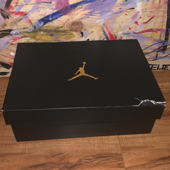 Jordan 11 Low “Cool Grey” - Picture 7 of 7